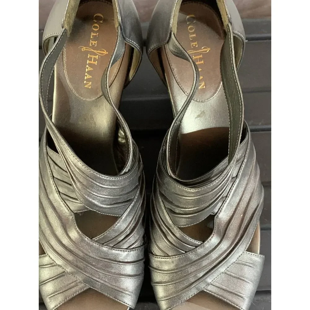 Cole haan silver wood grain platform wedge open toe 10.5 back zip